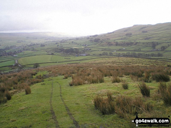 Walk ny108 Dodd Fell Hill and Drumaldrace (Wether Fell) from Hawes - Sleddale from The Pennine Way on the northern lower slopes of Dodd Fell Hill