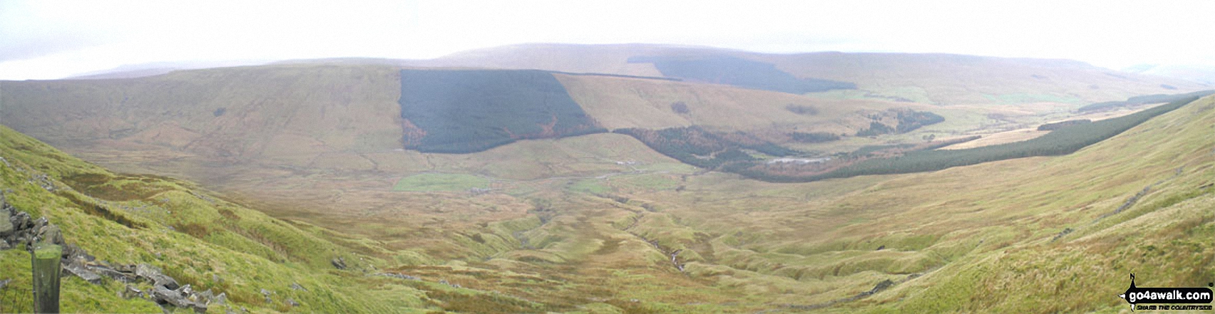 Widdale from The Pennine Way on the northern lower slopes of Dodd Fell Hill