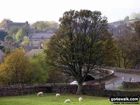 Walk ny140 Fremington Edge and Calver Hill from Reeth - Reeth Bridge where it crosses Arkle Beck in Fremington