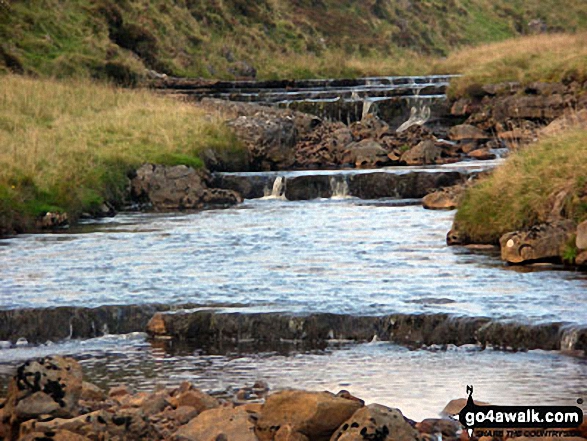 Walk ny101 The Yorkshire Three Peaks from Horton in Ribblesdale - Hull Pot Beck