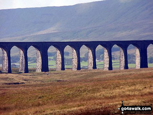 Walk ny101 The Yorkshire Three Peaks from Horton in Ribblesdale - The Ribblehead Viaduct