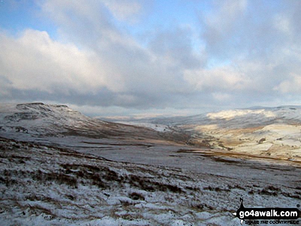 Walk c282 Wild Boar Fell from Cotegill Bridge - Wild Boar Fell, Mallerstang Common and Nine Standards Rigg from Swarth Fell in the snow