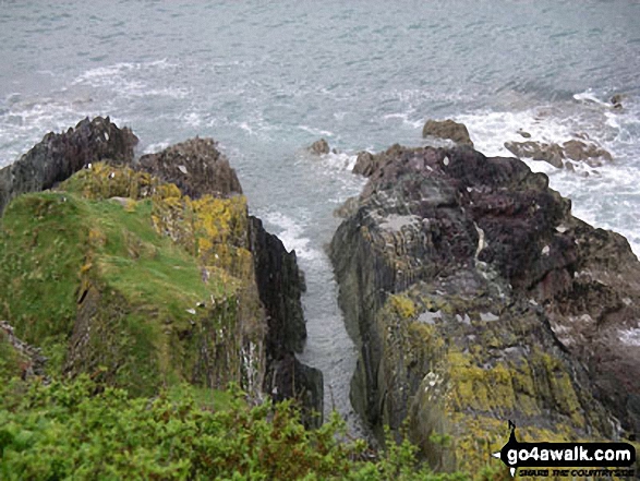 Walk co147 Talland Bay and Portlooe from West Looe - Rocky Coast  between Looe and Talland Bay