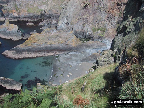 Walk pe126 Garn Fawr from Strumble Head - The Pembrokeshire Coast Path