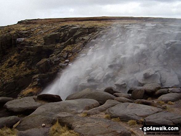 Walk d170 Kinder Downfall and Kinder Low from Bowden Bridge, Hayfield - Kinder Downfall