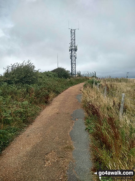 Walk iw105 Stenbury Down from Godshill - Radio Mast on Stenbury Down