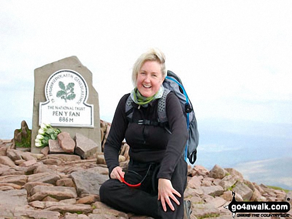 Walk po104 Pen y Fan and Cribyn from Nant Gwdi - Pen y Fan summit with Em