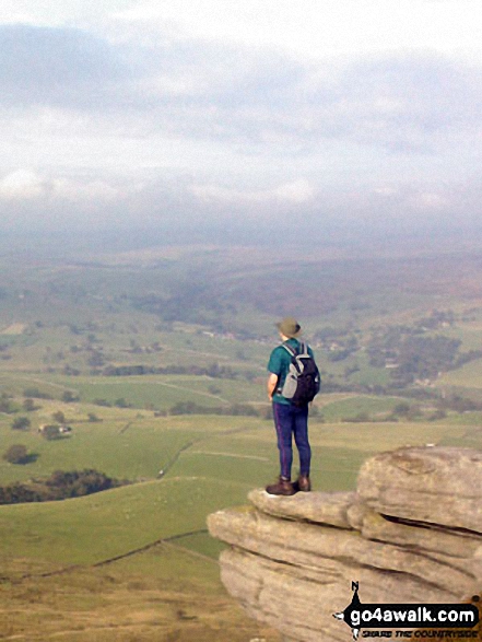 Walk ny124 Rylstone Fell, Cracoe Fell, Thorpe Fell Top and Embsay Moor from Embsay - On Cracoe Fell