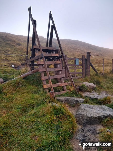 Ladder stile on the bealach between Meall nan Tarmachan (South East Top) and Meall nan Tarmachan itself 