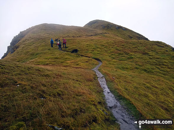 Walking the Meall nan Tarmachan ridge