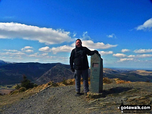 Walk c447 The Skiddaw Massif from Millbeck, nr Keswick - On the summit of Dodd (Skiddaw) on Easter Monday, 2013