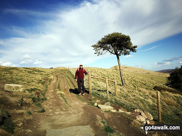 On the path between Hollins Cross and Mam Tor 