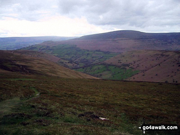 Walk po122 Blaen-yr-henbant and Crug Mawrfrom Llanbedr - The Grwyne Fawr valley from Crug Mawr