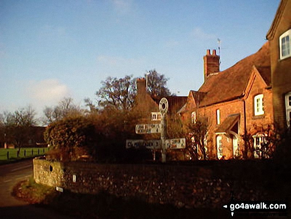 Walk bu192 Wendover Dean from The Lee - The Buckinghamshire Countryside