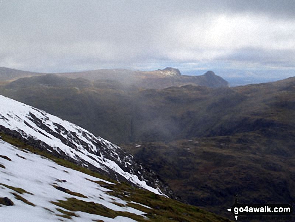 Walk c174 Glaramara and Great Gable from Seatoller (Borrowdale) - Climbing Great Gable in the mist