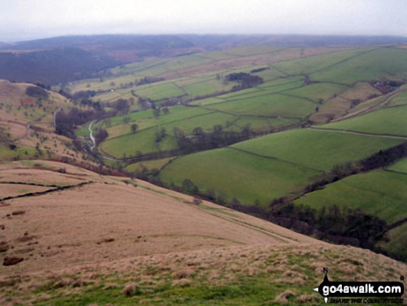 Walk d156 Kinder Low (Kinder Scout), Brown Knoll (Edale), South Head (Hayfield) and Mount Famine from Bowden Bridge, Hayfield - Looking north from the top of Mount Famine