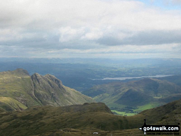 Walk c453 The Scafell Mountains from Wasdale Head, Wast Water - The Langdale Pikes and Windermere from Great End (Scafell Massif)