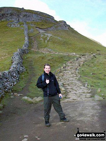 Walk ny135 Fountains Fell and Darnbrook Fell from Dale Head - Me on Gavel Rigg just below the top of Pen-y-ghent, one of the Three Yorkshire Peaks