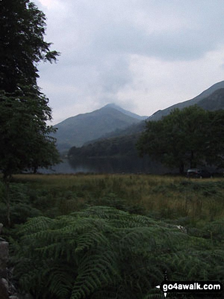 Walk gw114 Llyn Gwynant from Pen y Pass - Snowdon (Yr Wyddfa) from Llyn Gwynant