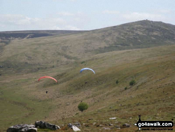 Walk de117 Steeperton Tor from Belstone - Hang Gliders from Oke Tor