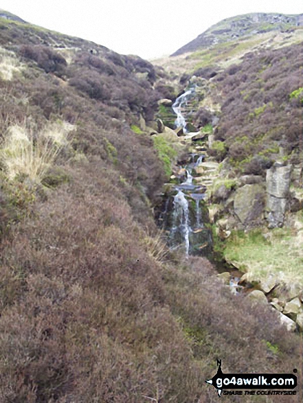 Walk d205 Black Chew Head (Laddow Rocks) and Black Hill (Soldier's Lump) from Crowden - Oaken Clough nr Black Chew Head (Laddow Rocks)