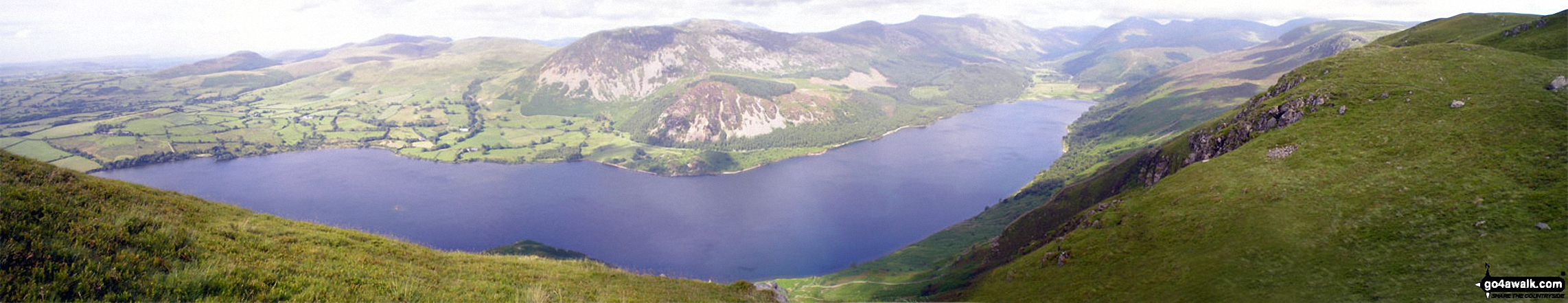 Walk c340 Grike, Crag Fell and Lank Rigg from Scaly Moss - Ennerdale Bridge, Bowness Knott, Great Bourne, Starling Dodd, Red Pike (Buttermere), High Stile and Pillar sourrounding Ennerdale Water from the summit of Crag Fell