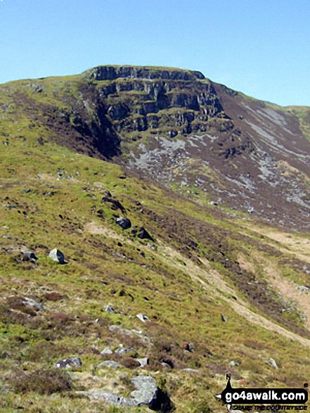 Walk gw138 Arenig Fawr (Moel Yr Eglwys) via Llyn Arenig Fawr from Pont Rhyd-y-Fen - Bwlch Blaen-y-nant above Llyn Arenig Fawr