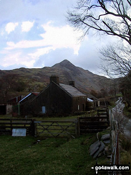 Walk gw261 Rhosydd Quarry from Croseor - Cnicht from Croesor