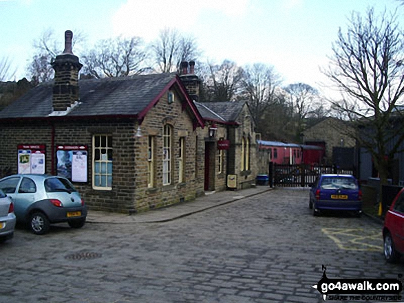 Walk wy107 Hollin Hill (Oxenhope Moor) from Ogden Water Country Park - Oxenhope Station (The Keighley and Worth Valley Railway)