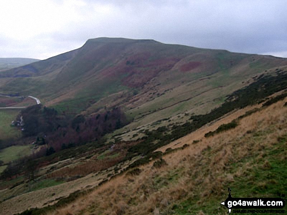 Walk d252 Mam Tor and Rushup Edge from Edale - Mam Tor from Hollins Cross