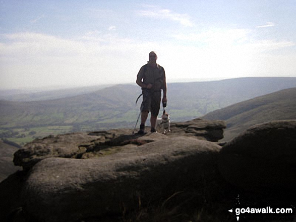 Walk d296 Jacob's Ladder and Kinder Scout from Edale - My man and his dog on Grindslow Knoll (Kinder Scout)