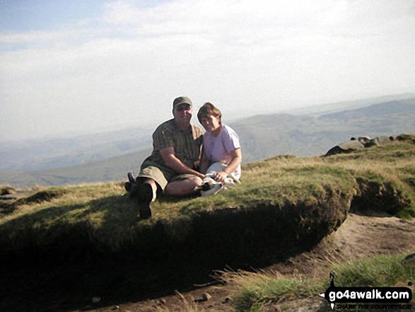 Walk d240 Kinder Downfall and Kinder Scout from Edale - Me and my wife on Grindslow Knoll (Kinder Scout)