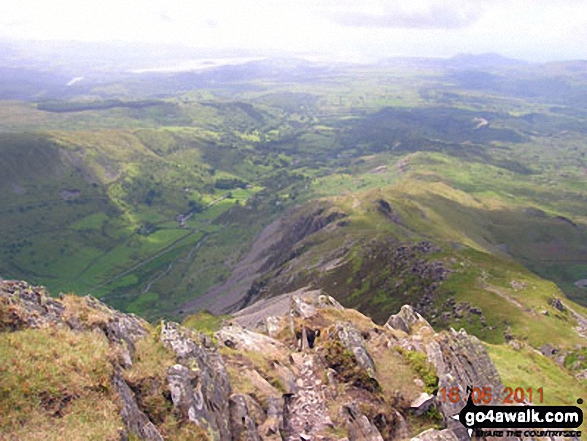 Walk gw173 Cnicht, Moel-yr-hydd, Moelwyn Mawr and Moelwyn Bach from Croesor - View from the summit of Cnicht down into Cwm Croesor