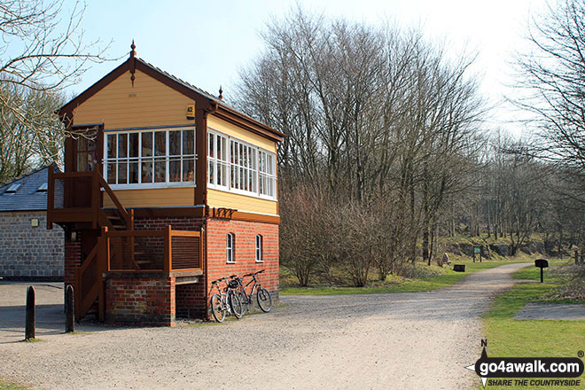 Walk d129 The High Peak Trail and The Limestone Way from Monyash - Hartington Station and former Signal Box