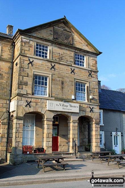 Walk d329 Pilsbury Castle Hills and Carder Low from Hartington - The Village Stores, Hartington