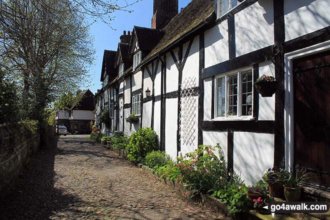 Walk ch161 Great Budworth from Arley Hall - Great Budworth