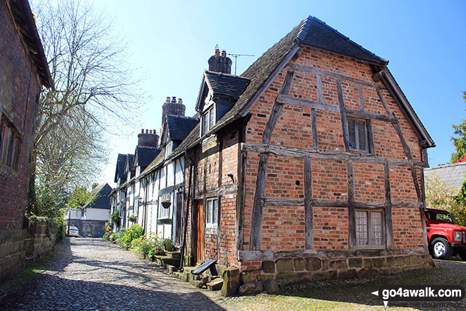 Walk ch161 Great Budworth from Arley Hall - Great Budworth