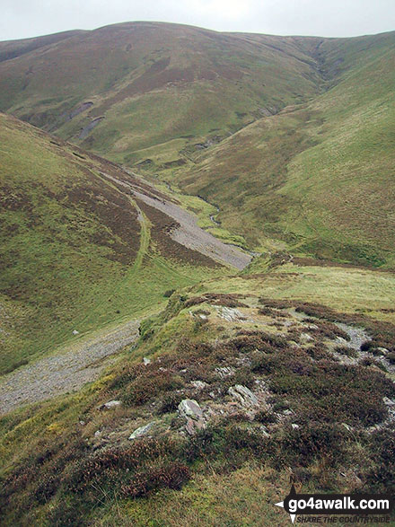 Walk c461 Great Sca Fell and Knott from Over Water - Descending to Trusmadoor between Great Cockup and Meal Fell