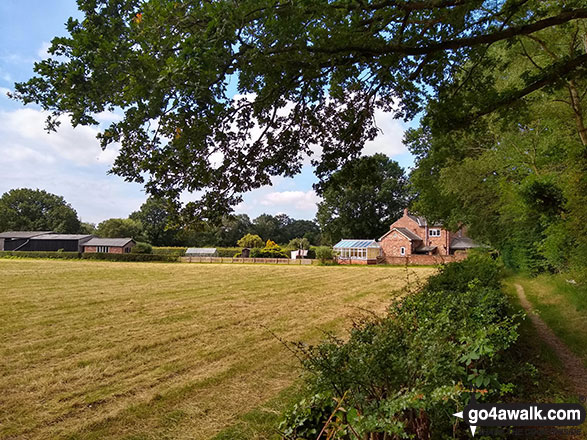 Walk ch123 Knolls Green and Lindow Moss from Lindow Common, Wilmslow - On the path near Morley Green