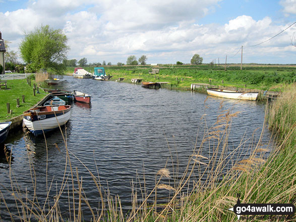 Walk nf145 Horsey from Winterton-on-Sea - West Somerton Marina