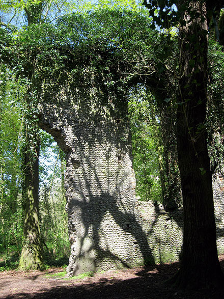 Walk nf145 Horsey from Winterton-on-Sea - The ruined St Mary Church, East Somerton