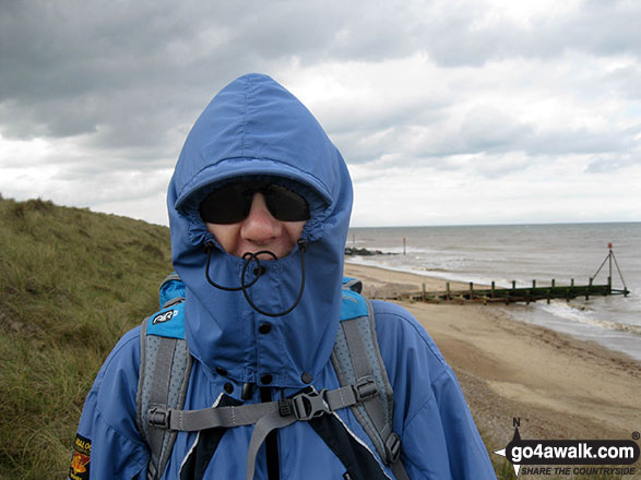 Walk nf145 Horsey from Winterton-on-Sea - English summer's day in Winterton Dunes National Nature Reserve