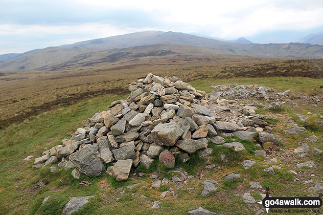 Walk c278 High Tove, Ullscarf and Great Crag from Watendlath - The large cairn on the summit of High Tove summit