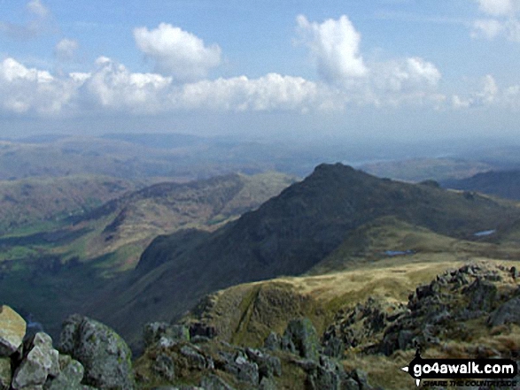 Walk c425 The Oxendale Fells from The Old Dungeon Ghyll, Great Langdale - Pike of Blisco (Pike o' Blisco) from Crinkle Crags (South Top)