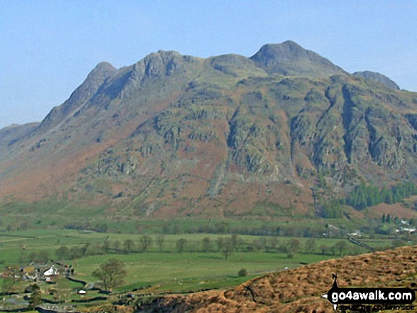 Walk c258 Pike of Blisco (Pike o' Blisco) from The Old Dungeon Ghyll, Great Langdale - Looking back to the Langdales from Redacre Gill