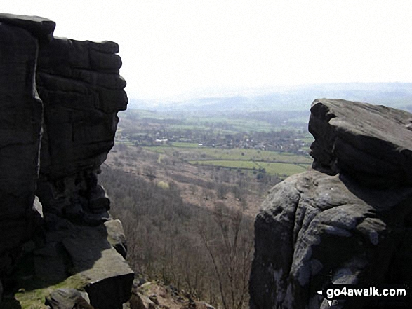 Looking south west from Curbar Edge 