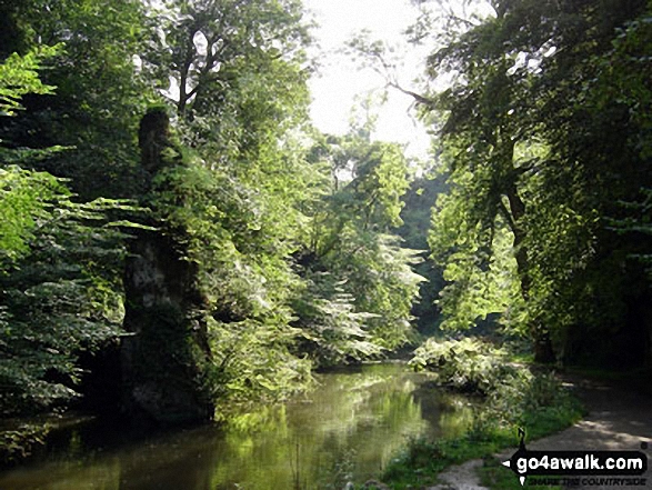 Walk d134 Wolfscote Dale, Biggin Dale, Biggin and The Tissington Trail from Alsop-en-le-Dale Station - Wolfscote Dale