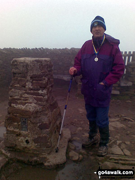 Walk ny321 The Yorkshire Three Peaks Challenge as a 2 day walk - Day 1 from Horton in Ribblesdale (New 2013 Route) - On Pen-y-ghent summit