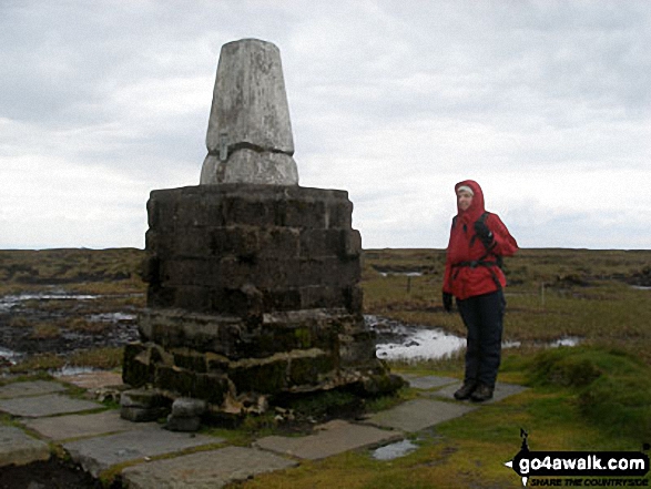 Walk n132 The Cheviot, Comb Fell and Hedgehope Hill from Harthope Burn Valley - The Cheviot summit trig point