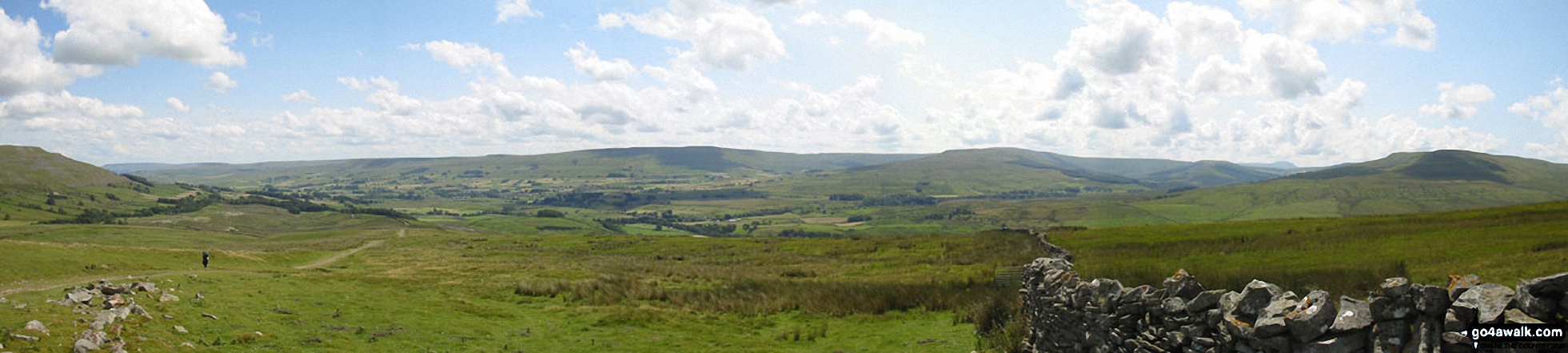 Walk ny149 Great Shunner Fell from Hawes - *Wensleydale from Great Shunner Fell